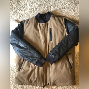 Nike Sportswear Down Destroyer